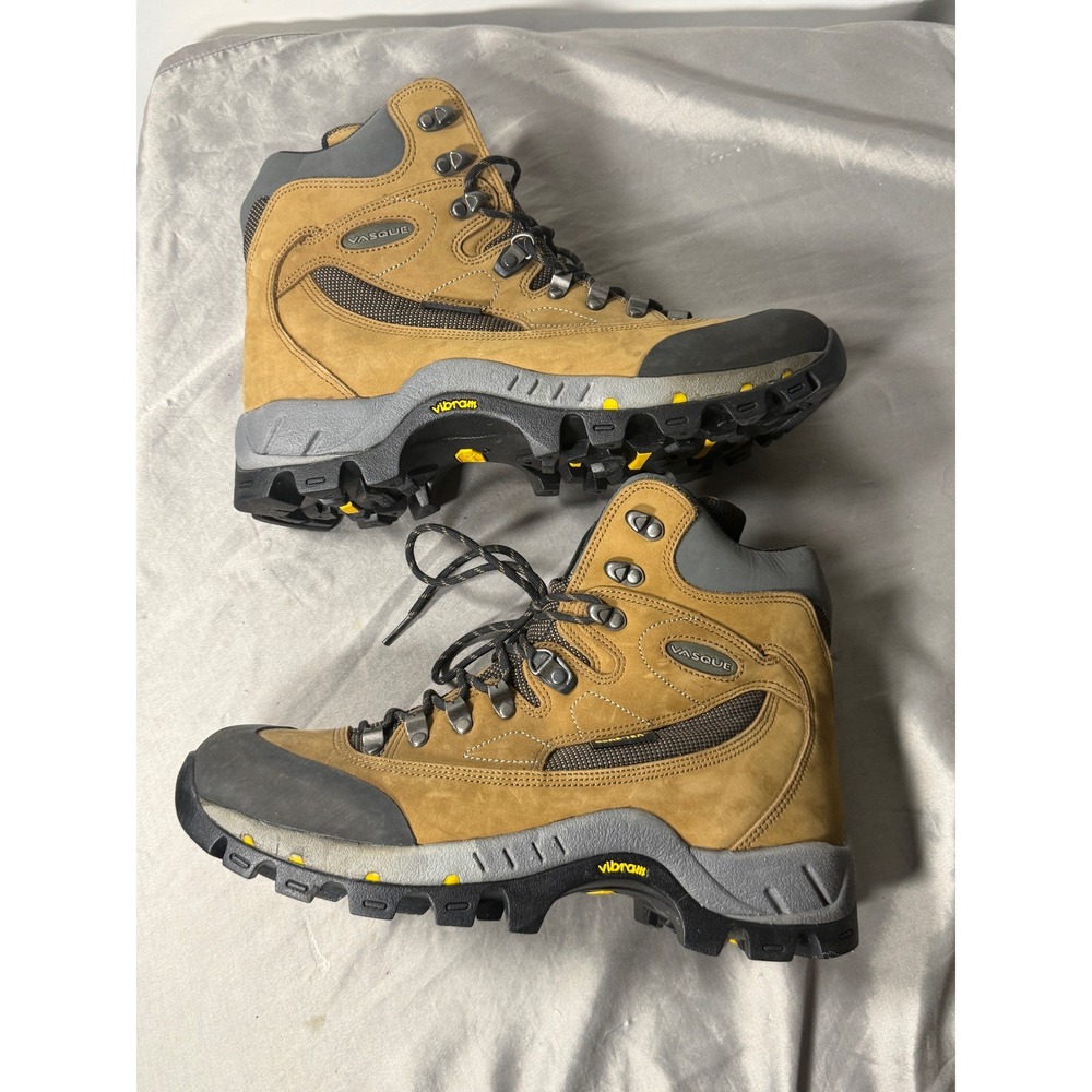 Vasque Gore-Tex Hiking Boots Mens 11 Tan Brown Vibram Sole Waterproof Mid Top